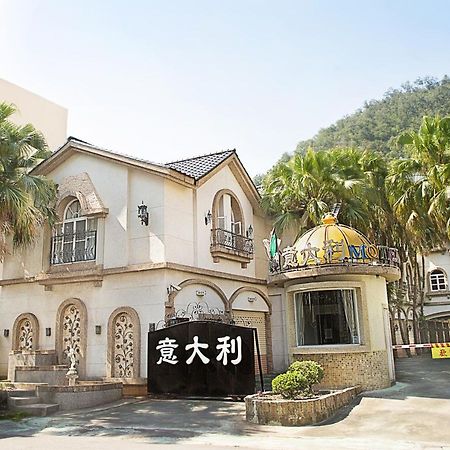 意大利商務溫泉汽車旅館 Csiaohszi Kültér fotó