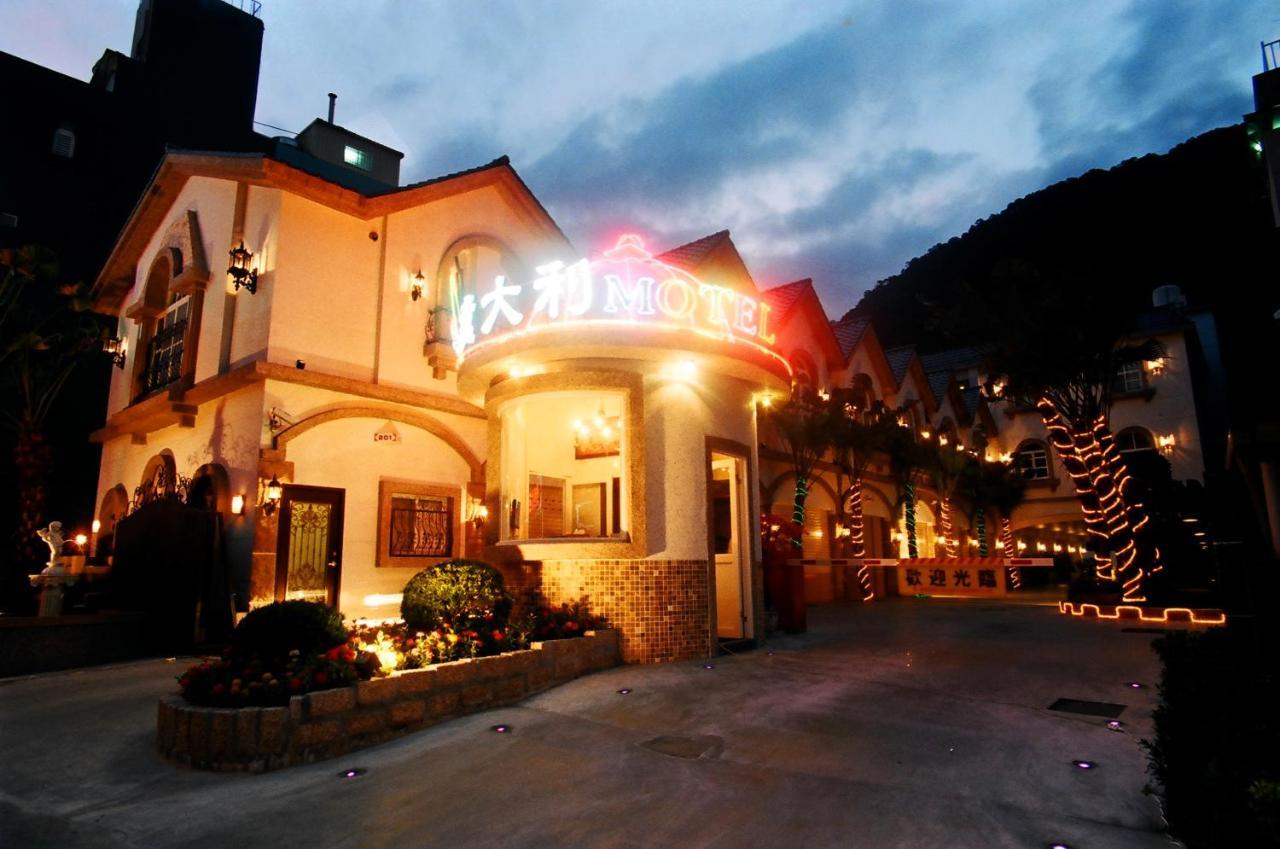意大利商務溫泉汽車旅館 Csiaohszi Kültér fotó